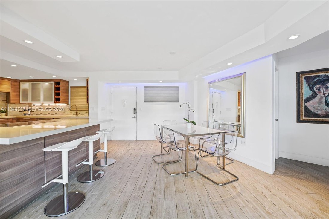 Condo in Miami Beach, Florida, United States 5 - 17203177
