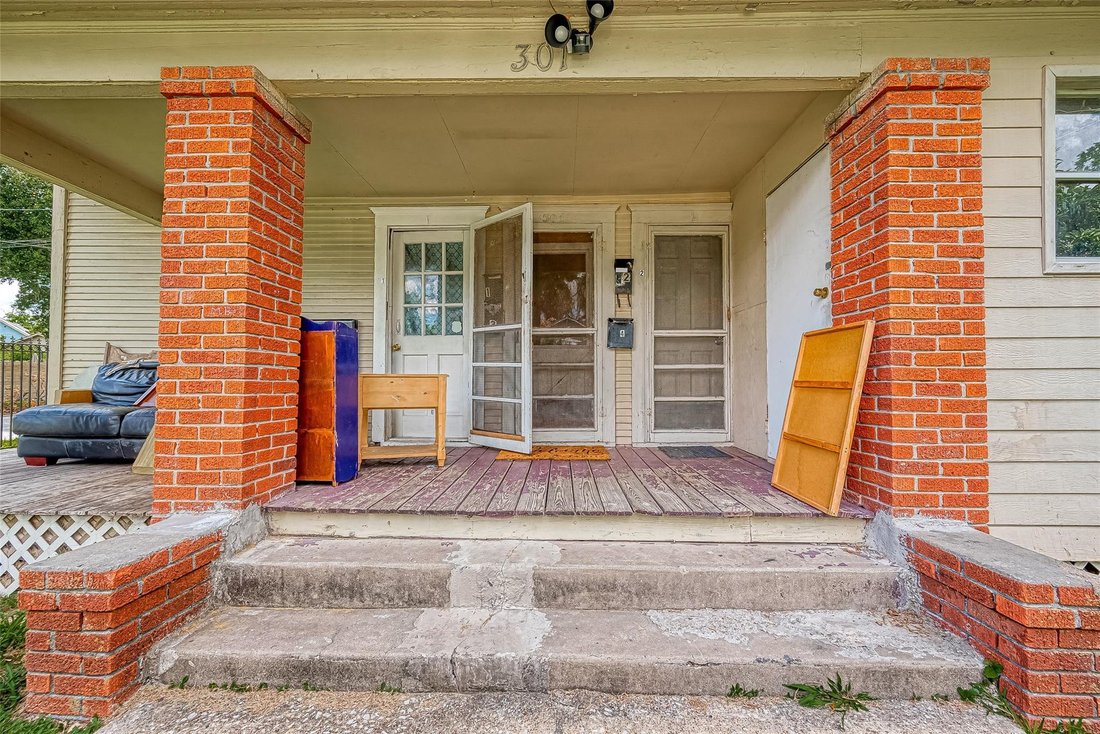Houston, Texas, United States 3 - 17209583