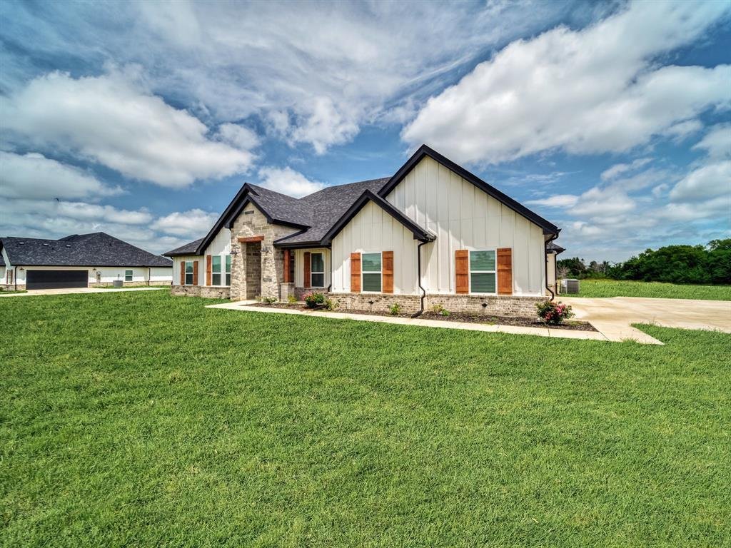 House in Celeste, Texas, United States 3 - 17214734