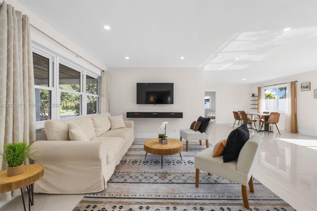 House in Oakland Park, Florida, United States 3 - 17202511