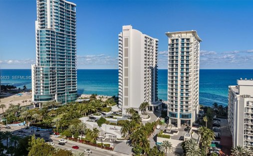 Condo in Sunny Isles Beach, Florida, United States 1