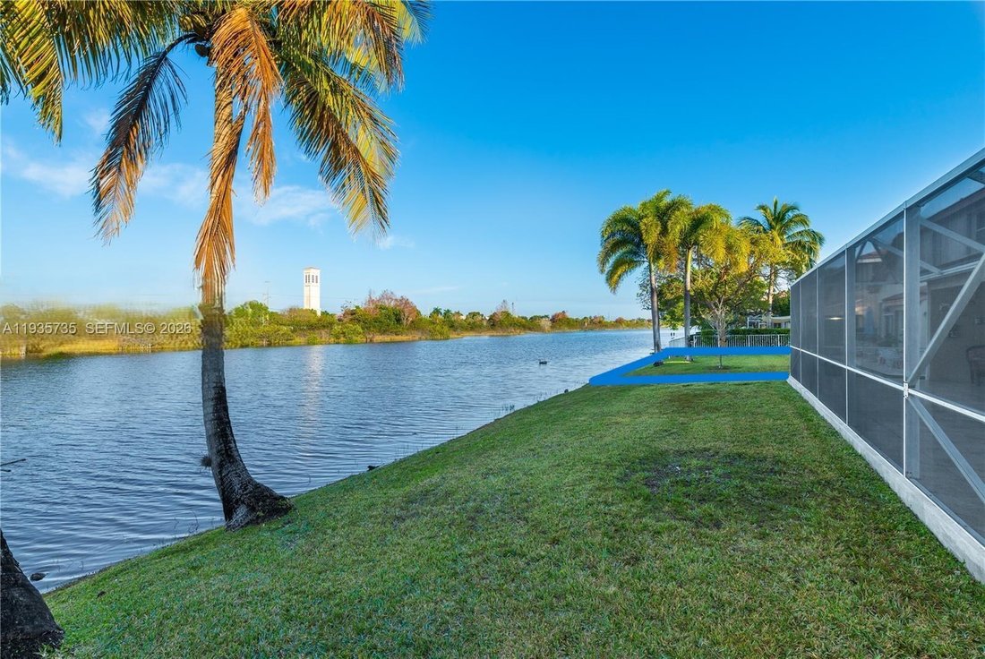 House in Miramar, Florida, United States 5 - 17202529