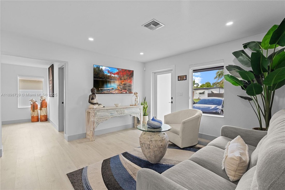 House in Miami, Florida, United States 4 - 17203019