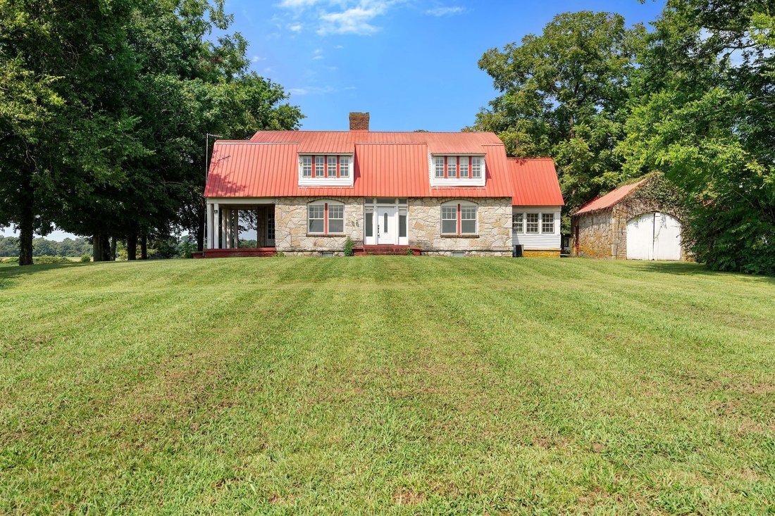 House in Belfast, Tennessee, United States 1 - 17201479