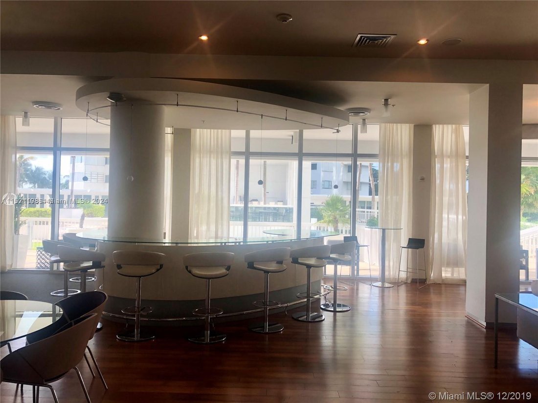 Condo in Bal Harbour, Florida, United States 4 - 17202493