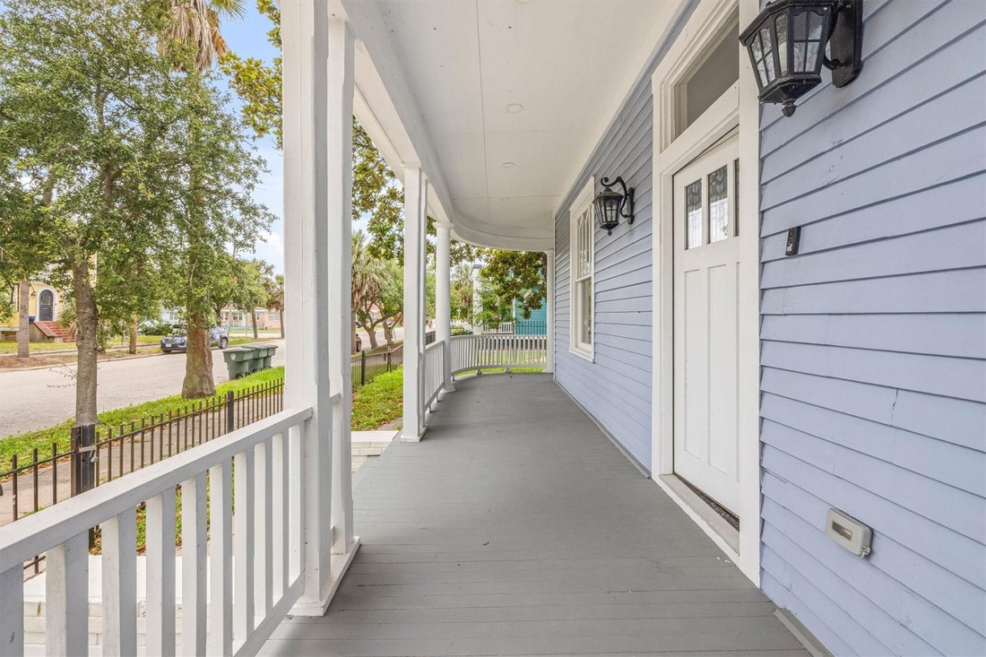 House in Galveston, Texas, United States 3 - 17207081