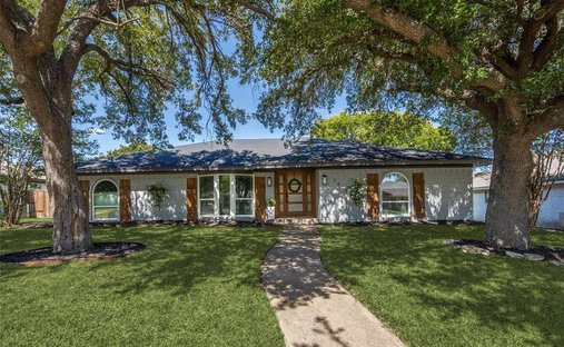House in Plano, Texas, United States 1