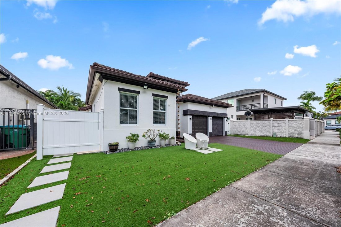 House in Miami Lakes, Florida, United States 5 - 17205795
