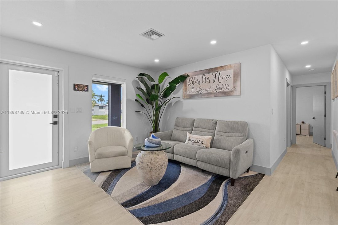 House in Miami, Florida, United States 3 - 17203019