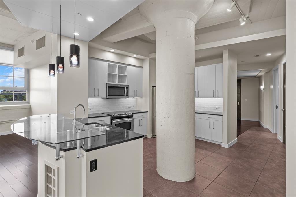 Condo in Fort Worth, Texas, United States 3 - 17212338