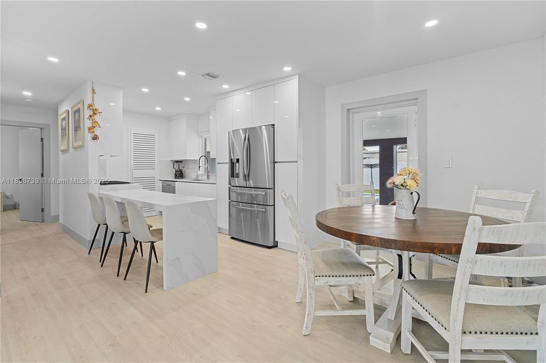 House in Miami, Florida, United States 5 - 17203019