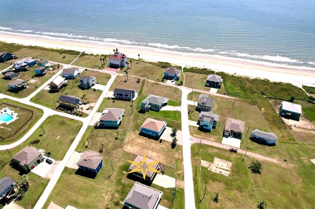 House in Bolivar Peninsula, Texas, United States 4 - 17209722