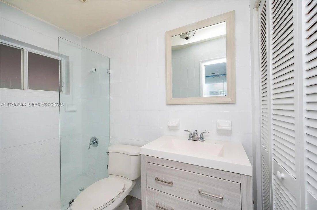 House in Miami, Florida, United States 2 - 17206114