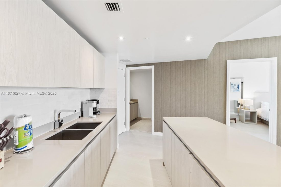 Condo in Hollywood, Florida, United States 3 - 17205243