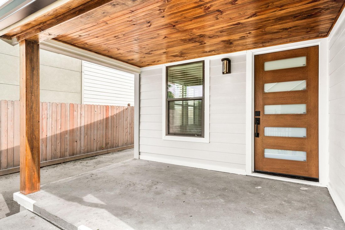 House in Houston, Texas, United States 5 - 17209121