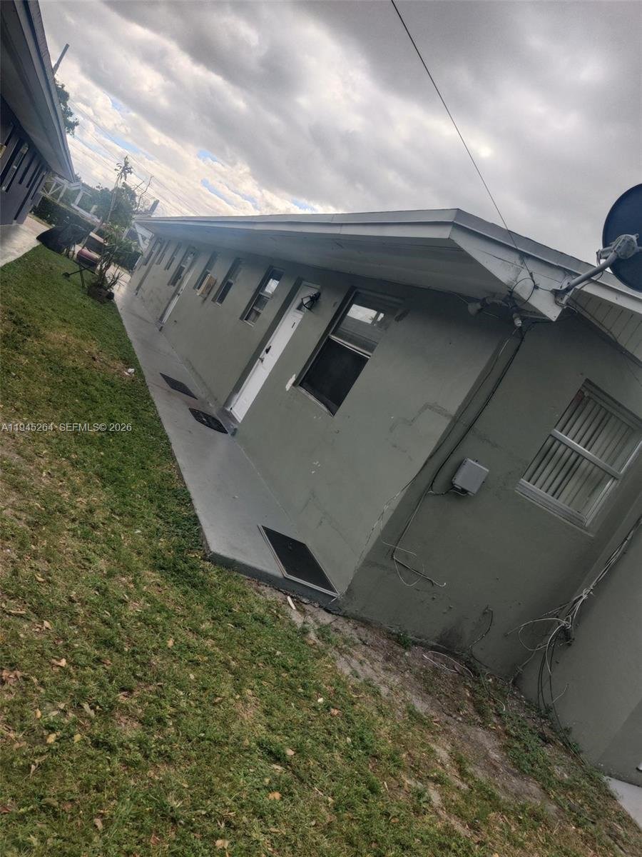 House in Hallandale Beach, Florida, United States 4 - 17205896