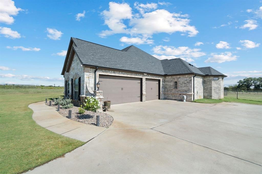 House in Weatherford, Texas, United States 4 - 17215345