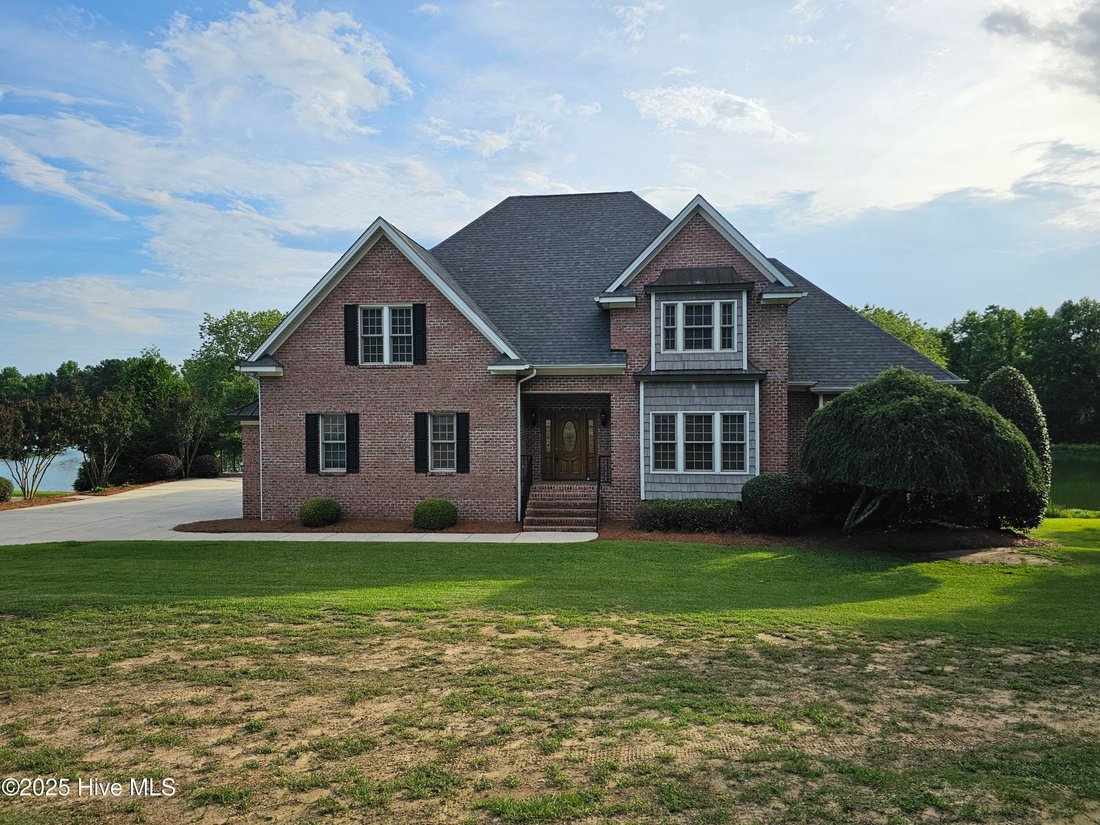 House in Clinton, North Carolina, United States 1 - 17194864