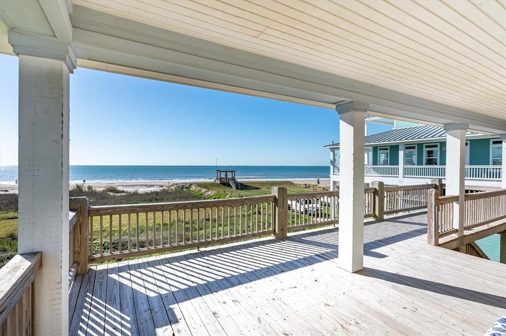House in Bolivar Peninsula, Texas, United States 4 - 17209376