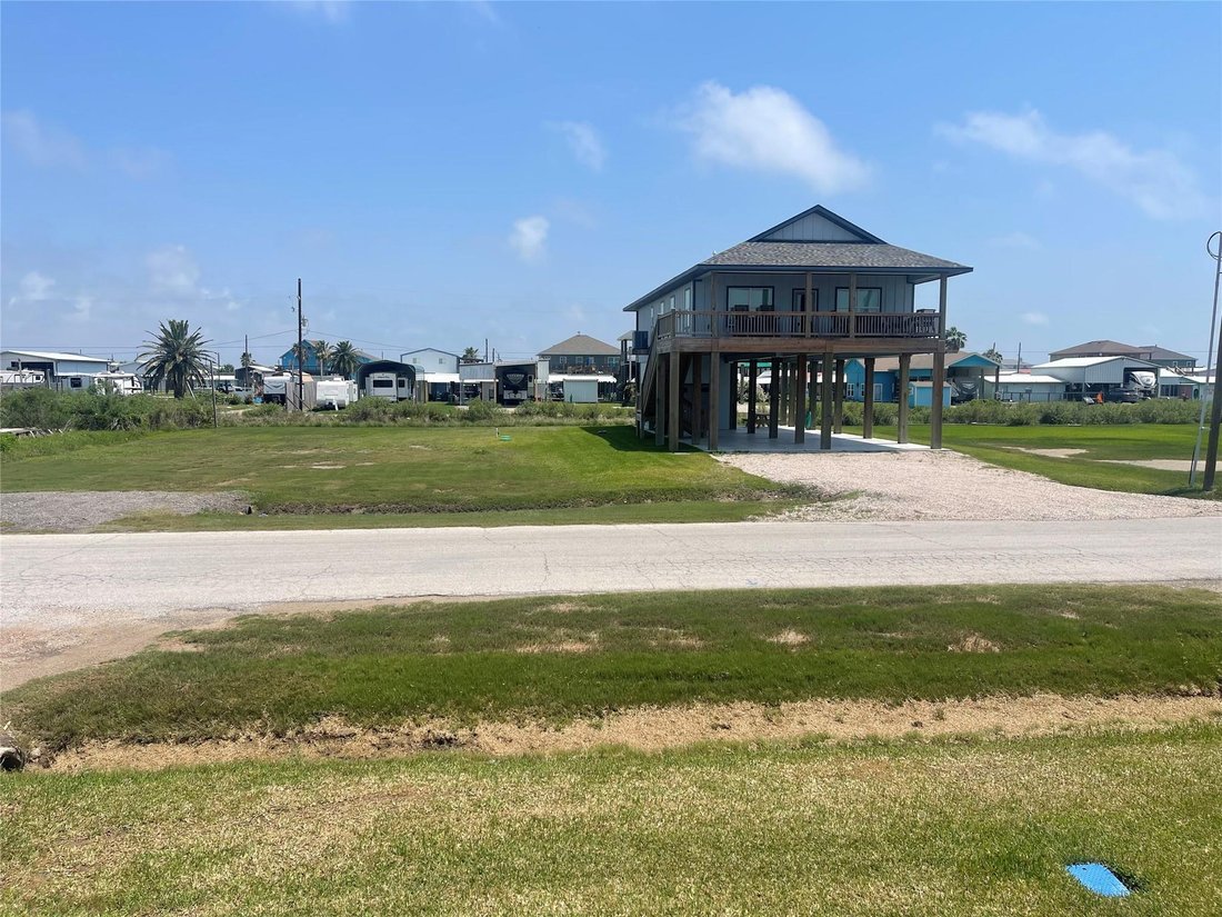 House in Bolivar Peninsula, Texas, United States 4 - 17210620