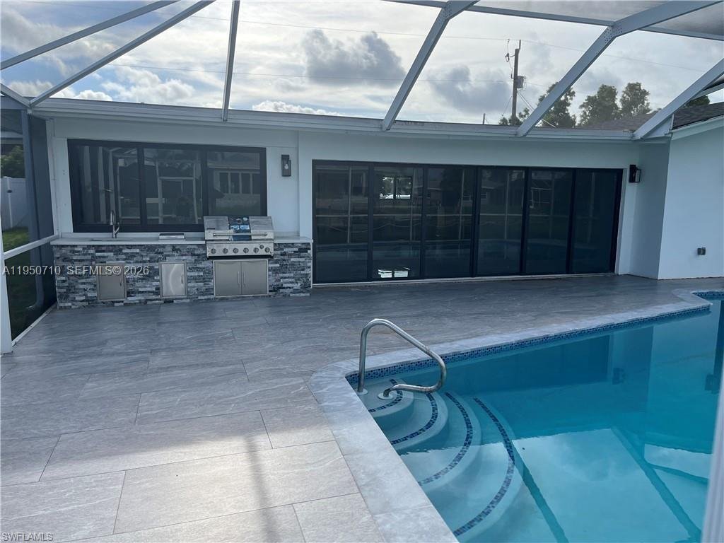 House in Cape Coral, Florida, United States 3 - 17202527