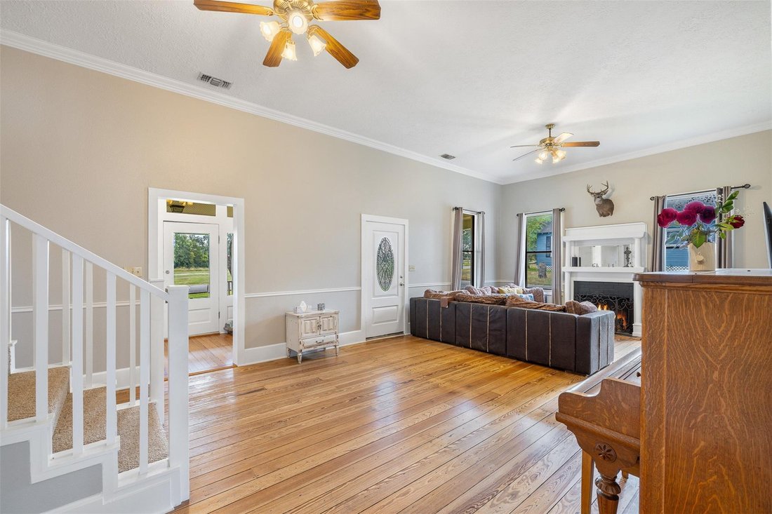 House in Bellville, Texas, United States 5 - 17209431