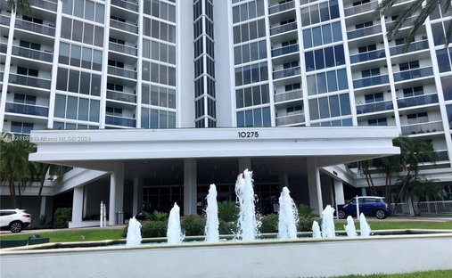 Condo in Bal Harbour, Florida, United States 1