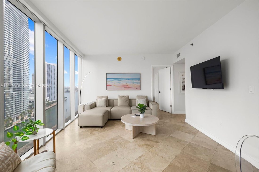 Condo in Miami, Florida, United States 3 - 17202361