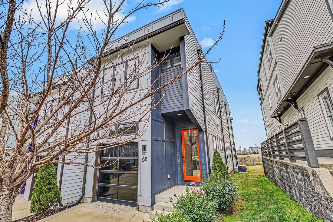 Co Op in Nashville, Tennessee, United States 2 - 17199403