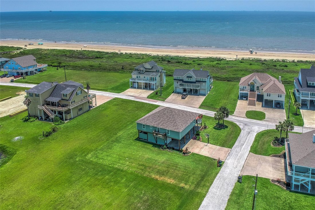 House in Bolivar Peninsula, Texas, United States 2 - 17209745