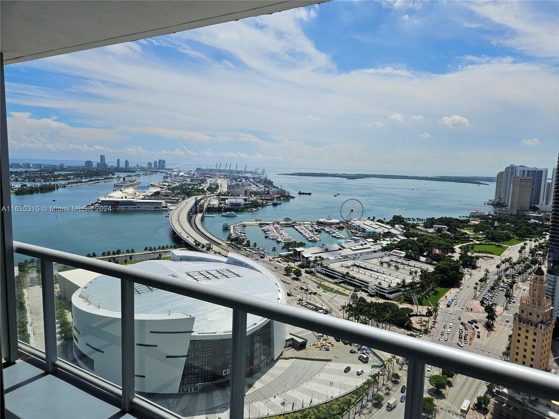 Condo in Miami, Florida, United States 1 - 17203800