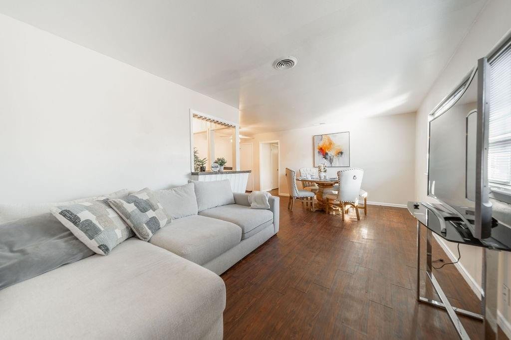 Houston, Texas, United States 5 - 17208854