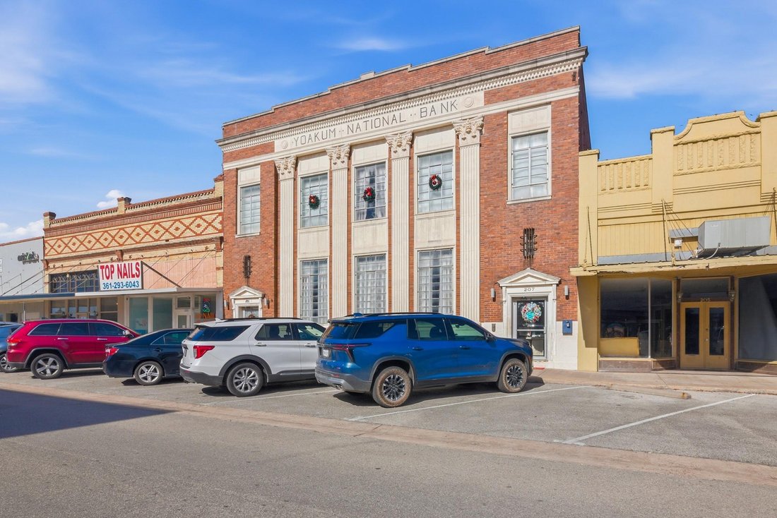 Yoakum, Texas, United States 1 - 17209590