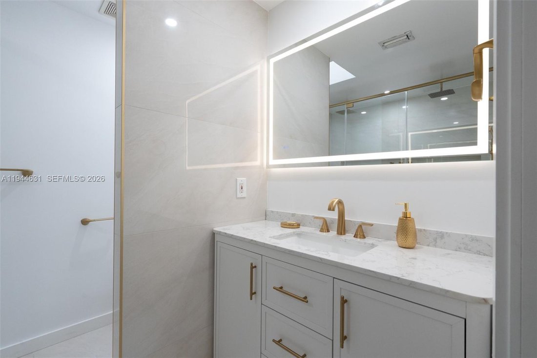 House in West Miami, Florida, United States 4 - 17205865