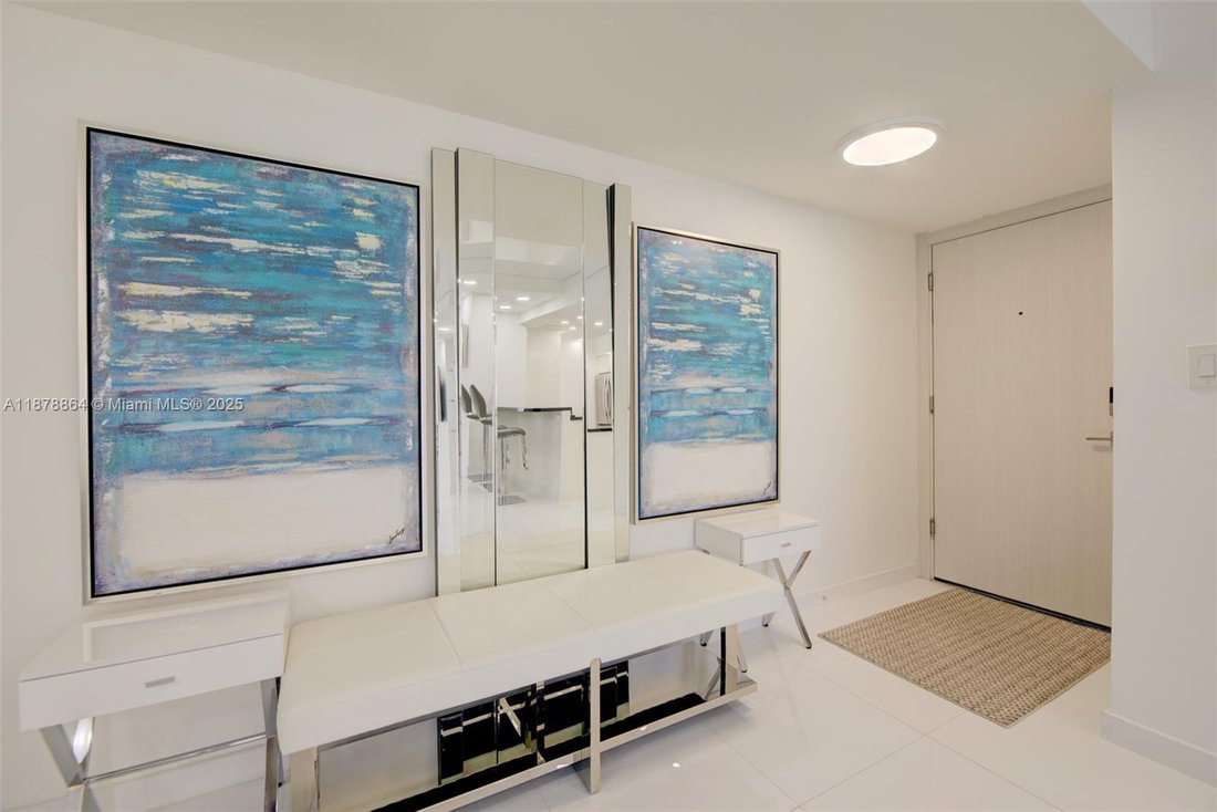 Condo in Hallandale Beach, Florida, United States 2 - 17202408