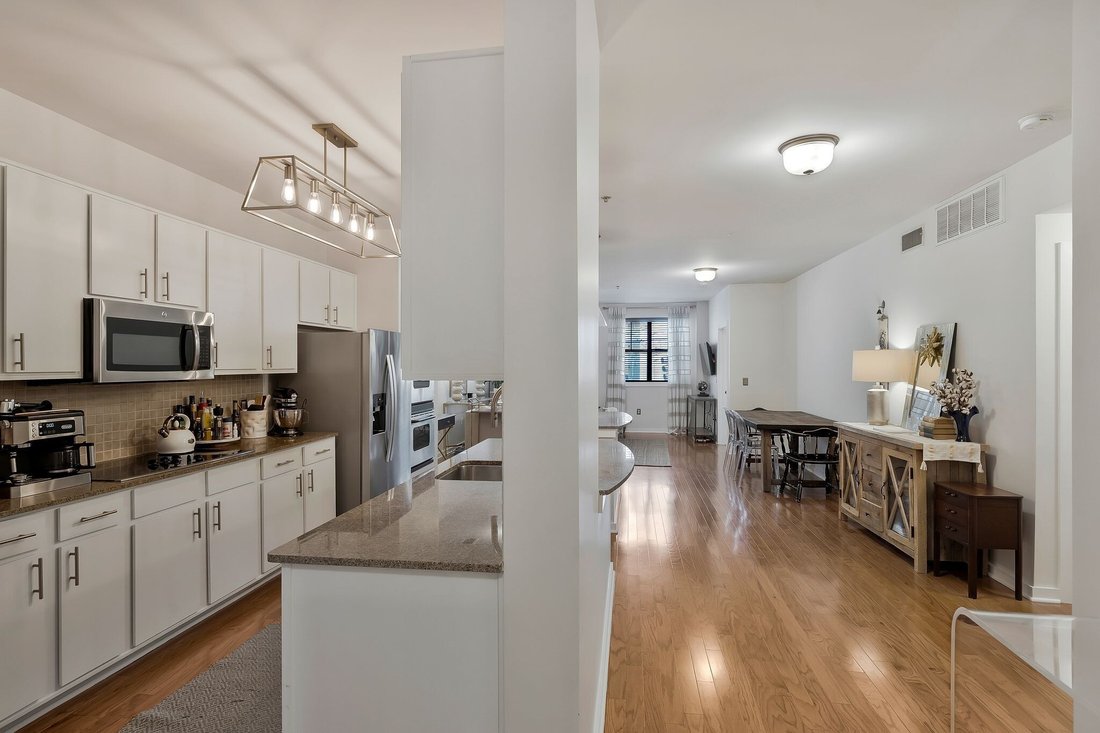 Condo in Nashville, Tennessee, United States 4 - 17199698
