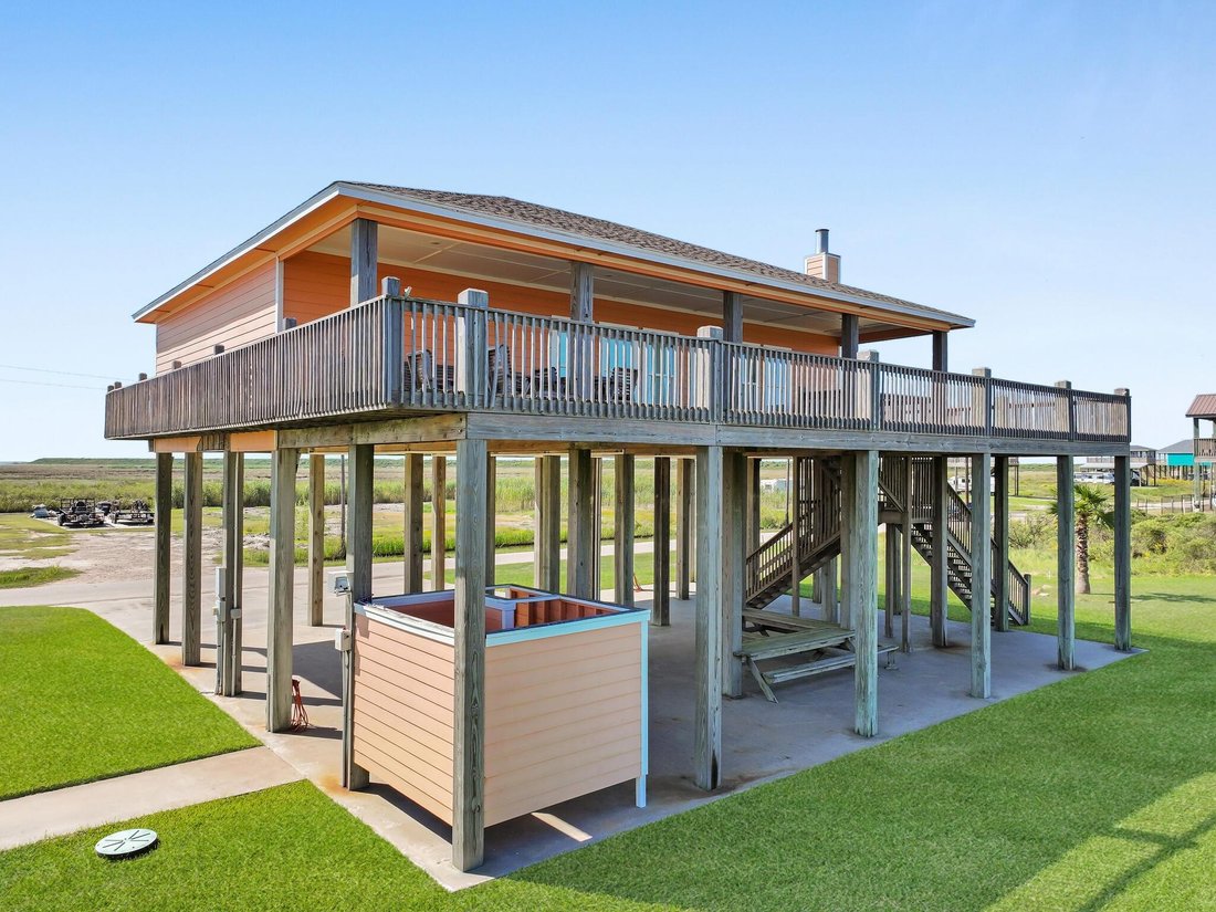 House in Bolivar Peninsula, Texas, United States 2 - 17210415