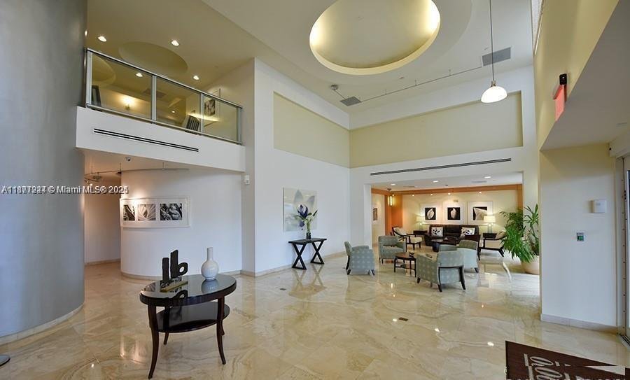 Condo in Hallandale Beach, Florida, United States 3 - 17205118