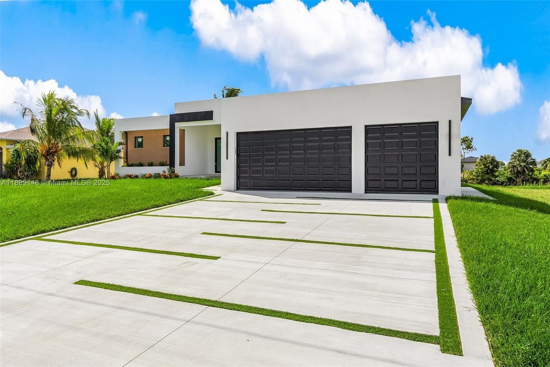 House in Cape Coral, Florida, United States 3 - 17205505