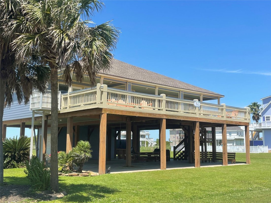 House in Bolivar Peninsula, Texas, United States 1 - 17209745