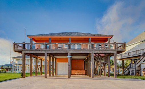 House in Bolivar Peninsula, Texas, United States 1