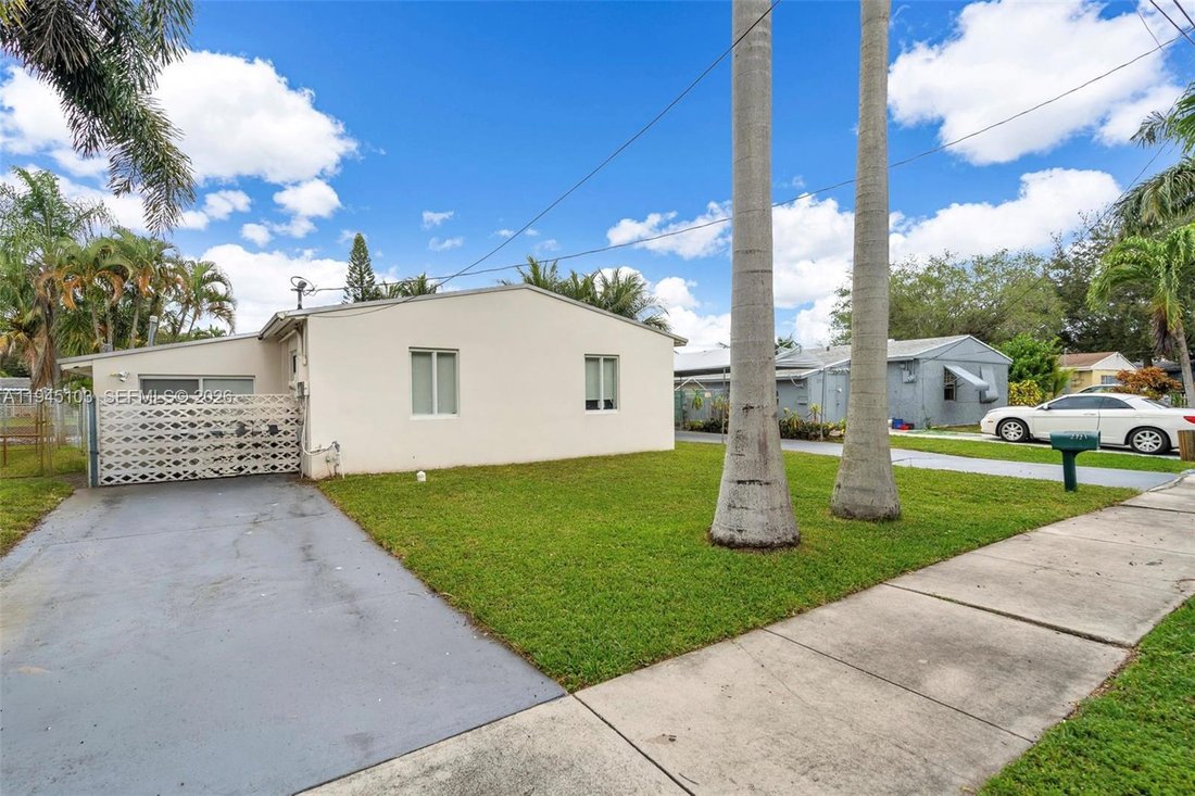 House in Hollywood, Florida, United States 1 - 17203821