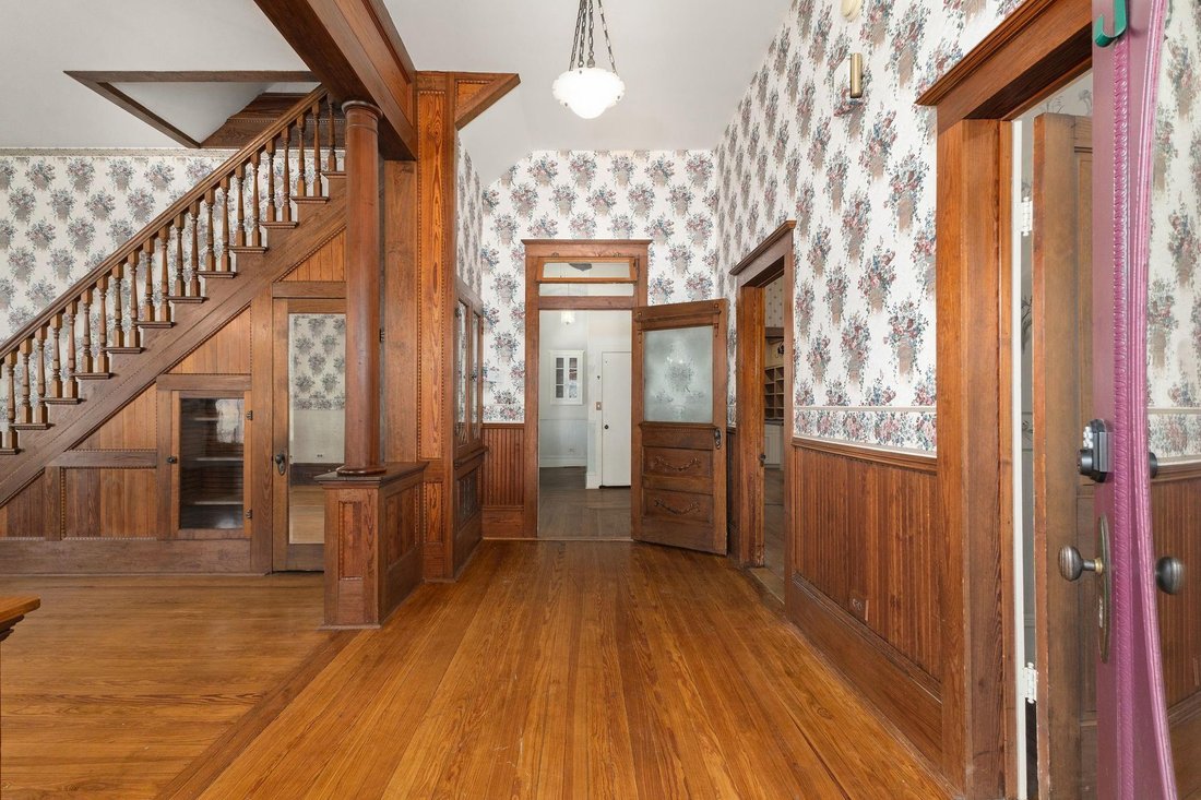 House in Brenham, Texas, United States 4 - 17209373