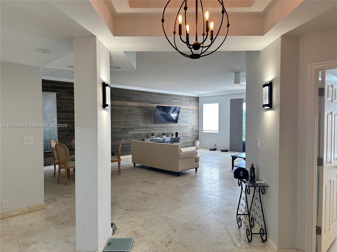 Condo in Golden Beach, Florida, United States 4 - 17203786