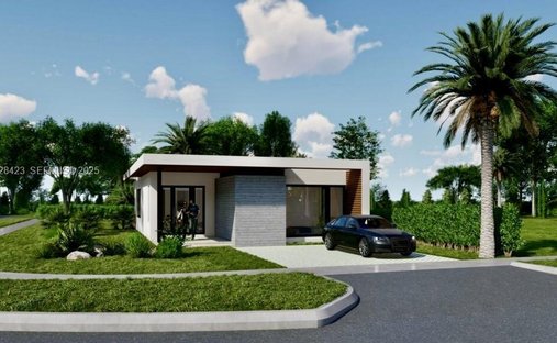 House in Opa-locka, Florida, United States 1