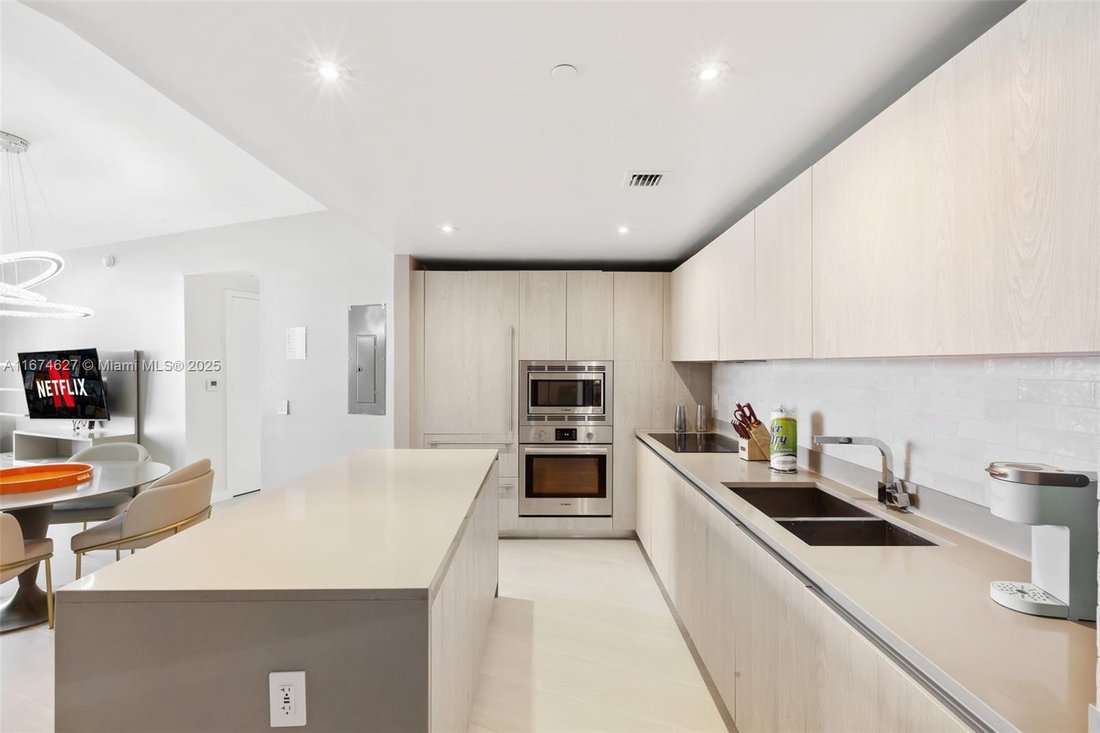 Condo in Hollywood, Florida, United States 2 - 17205243