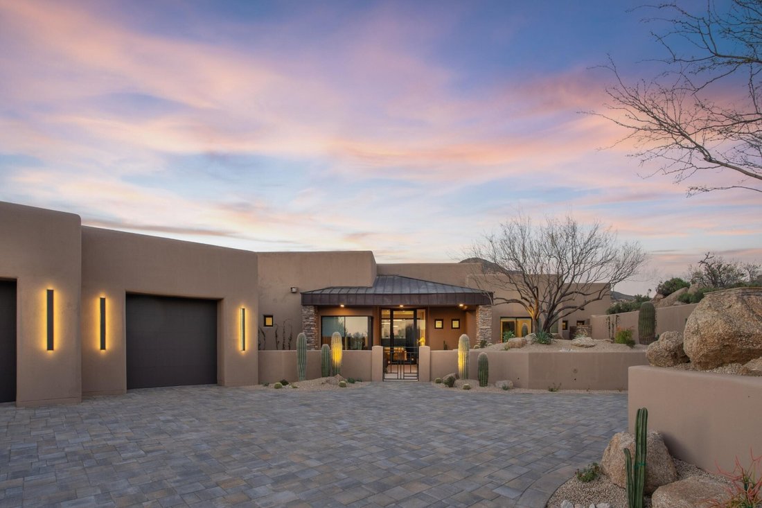 Scottsdale, Arizona, United States 4 - 17211410