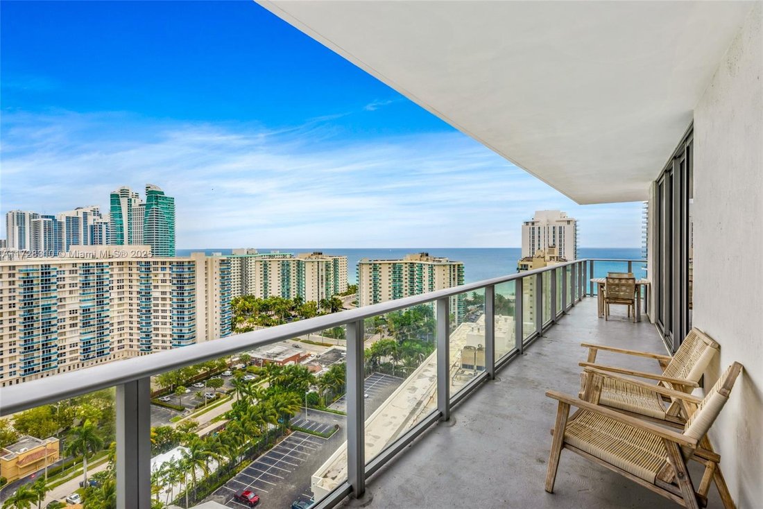 Hollywood, Florida, United States 4 - 17205279