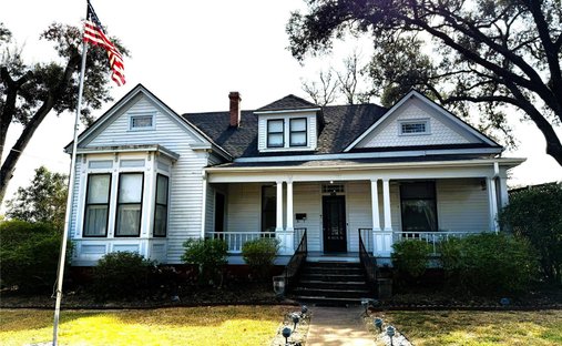 House in Bellville, Texas, United States 1