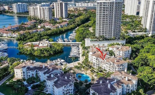 Condo in Golden Beach, Florida, United States 1